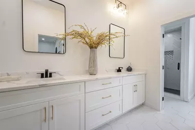 10118 Briar Rose Drive, Houston, TX 77042 - Photo 23