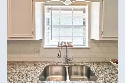 113 June Court, Richwood, TX 77531 - Photo 17