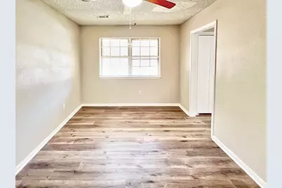 113 June Court, Richwood, TX 77531 - Photo 11