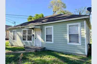 502 W Third Street, Brenham, TX 77833 - Photo 1