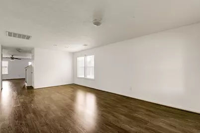 834 Sweet Flower Drive, Houston, TX 77073 - Photo 7