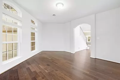 4002 Broadmoor Drive, Mont Belvieu, TX 77523 - Photo 13