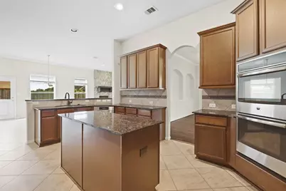4002 Broadmoor Drive, Mont Belvieu, TX 77523 - Photo 23