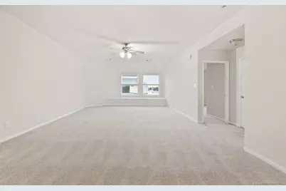 4002 Broadmoor Drive, Mont Belvieu, TX 77523 - Photo 41