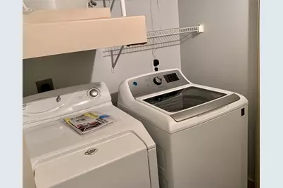 1901 Post Oak Boulevard #4405, Houston, TX 77056 - Photo 11