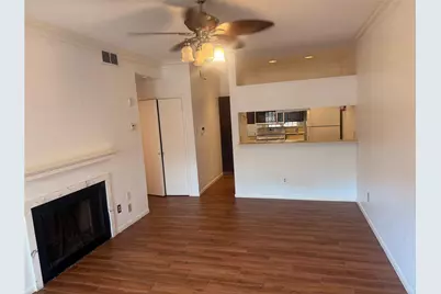 8055 Cambridge Street #103, Houston, TX 77054 - Photo 5