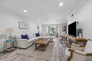 12634 Rip Van Winkle Dr, Houston, TX 77024 - Photo 5