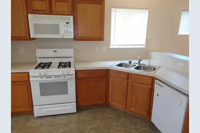 205 Maple Lane, Conroe, TX 77304 - Photo 7