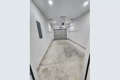 650 Everett St Unit B, Conroe, TX 77301 - Photo 19