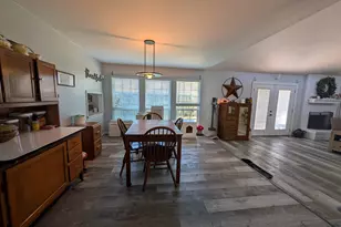 133 Spanish Moss Ln, Lake Jackson, TX 77566 - Photo 7