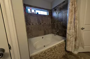 133 Spanish Moss Ln, Lake Jackson, TX 77566 - Photo 31