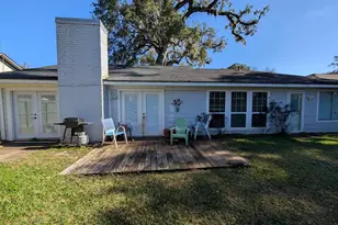 133 Spanish Moss Ln, Lake Jackson, TX 77566 - Photo 33