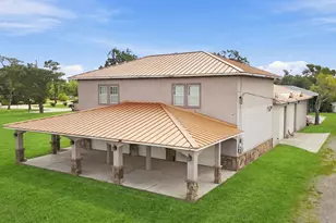 5930 County Rd 396, Alvin, TX 77511 - Photo 35