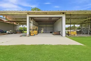 5930 County Rd 396, Alvin, TX 77511 - Photo 43