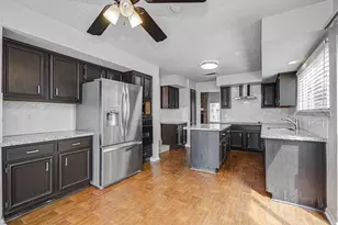 13030 Hollow Brook Dr, Houston, TX 77082 - Photo 15