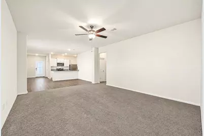 8036 Alpine Bearberry Drive, Houston, TX 77016 - Photo 13