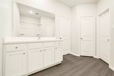 8036 Alpine Bearberry Drive, Houston, TX 77016 - Photo 17