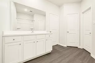 8036 Alpine Bearberry Dr, Houston, TX 77016 - Photo 17
