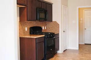 10810 Sun River Falls Dr, Humble, TX 77396 - Photo 5