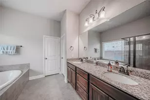 13509 Silent Walk Dr, Pearland, TX 77584 - Photo 11