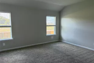 916 Legrand St, Brenham, TX 77833 - Photo 5
