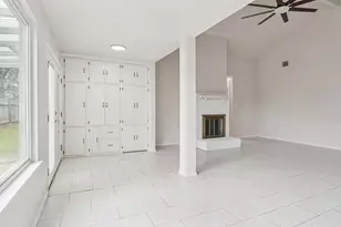 14067 Towneway Dr, Sugar Land, TX 77498 - Photo 11