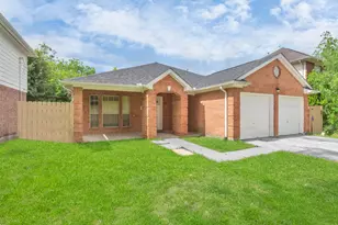 8914 Dirby St, Houston, TX 77075 - Photo 3