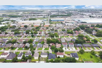 8914 Dirby Street, Houston, TX 77075 - Photo 31