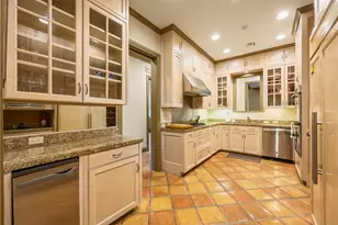 603 W Friar Tuck Ln, Houston, TX 77024 - Photo 39