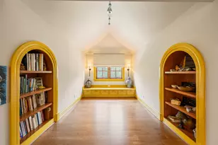 603 W Friar Tuck Ln, Houston, TX 77024 - Photo 43