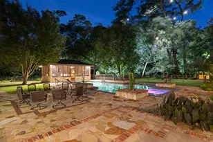 603 W Friar Tuck Ln, Houston, TX 77024 - Photo 11