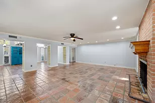 4707 Nenana Dr, Houston, TX 77035 - Photo 7