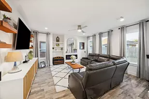 203 Hampton Glen Rd, Montgomery, TX 77356 - Photo 5