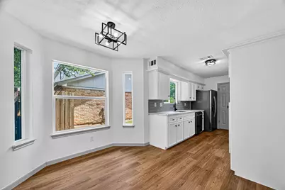 10306 Golden Meadow Drive, Houston, TX 77064 - Photo 15