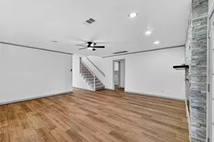 10306 Golden Meadow Dr, Houston, TX 77064 - Photo 13