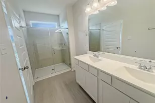 1610 River Scene Trl, Dayton, TX 77535 - Photo 11