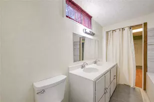 19426 Trail Oak Dr, Conroe, TX 77302 - Photo 13