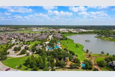 9406 Water Breeze Court, Missouri City, TX 77459 - Photo 21