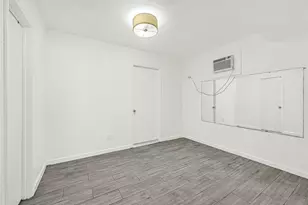 11878 Fairpoint Dr, Houston, TX 77099 - Photo 9