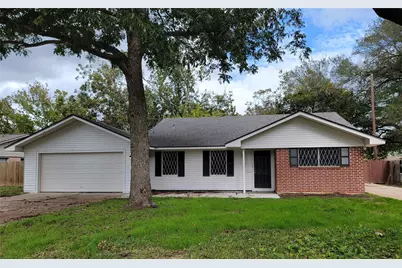 1211 Crestmont Street, Wharton, TX 77488 - Photo 1
