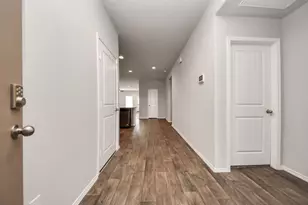 1702 Cooper Bluff Ct, Richmond, TX 77469 - Photo 5