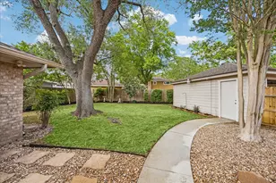 11418 Ash Creek Dr, Houston, TX 77043 - Photo 27