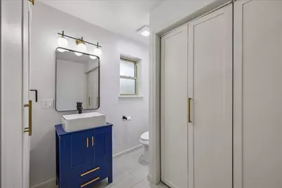 11418 Ash Creek Drive, Houston, TX 77043 - Photo 23