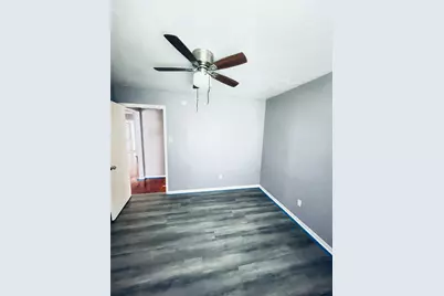 6406 Bayou Crest Drive, Houston, TX 77088 - Photo 13
