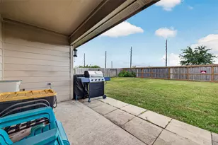 811 Petunia Falls Ln, Rosharon, TX 77583 - Photo 37