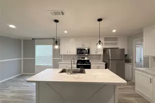 261 Rd 5609, Cleveland, TX 77327 - Photo 15
