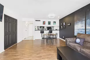 2814 S Bartell Dr, Houston, TX 77054 - Photo 3