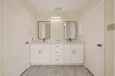 1404 Osborne Drive, Friendswood, TX 77546 - Photo 39