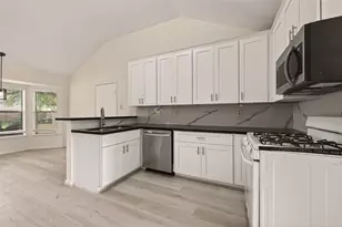 1404 Osborne Dr, Friendswood, TX 77546 - Photo 17