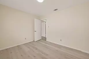 1404 Osborne Dr, Friendswood, TX 77546 - Photo 29